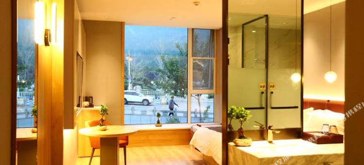 泰安天外村度假酒店图片