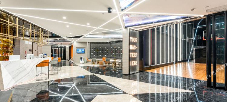 绍兴镜湖亚朵篮球酒店图片