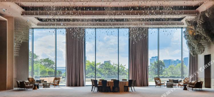 曼谷湄南河四季酒店(Four Seasons Hotel Bangkok at Chao Phraya River)图片