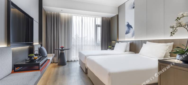 君品酒店(郑州郑开大道省科技馆店)图片