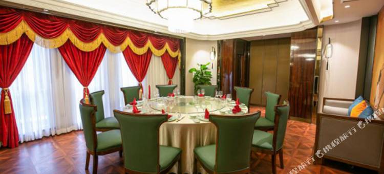 重庆禧满鸿福酒店(蔡家地铁站店)图片