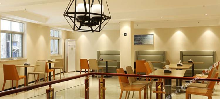 精途酒店(黄冈万达广场东门路店)图片