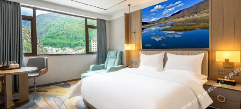 康定情歌广场格萨尔酒店图片