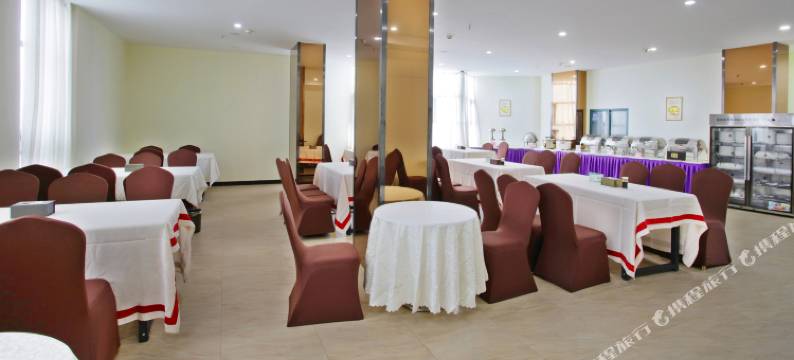 信阳申光花园酒店(信阳火车站天润广场店)图片