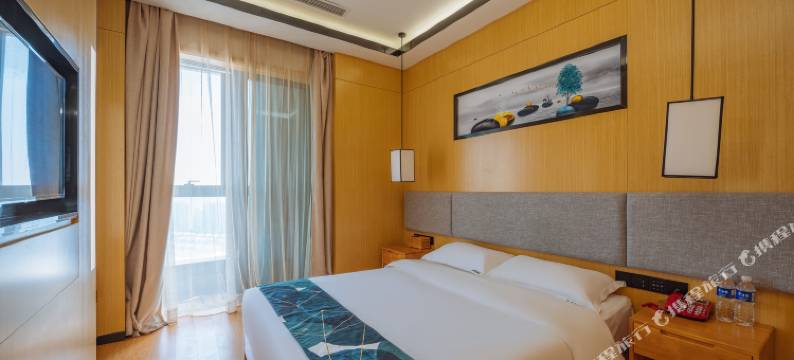 蓝湾假日酒店(南京砂之船奥莱店)图片