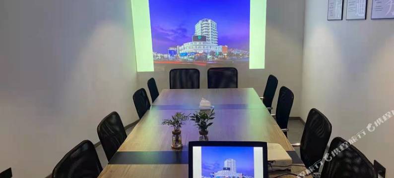 欧菲斯美季酒店(湖州织里店)图片