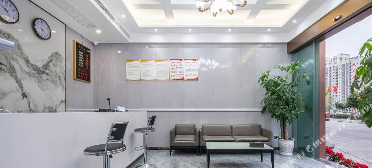 巴中金鳞酒店(容邦万达店)图片