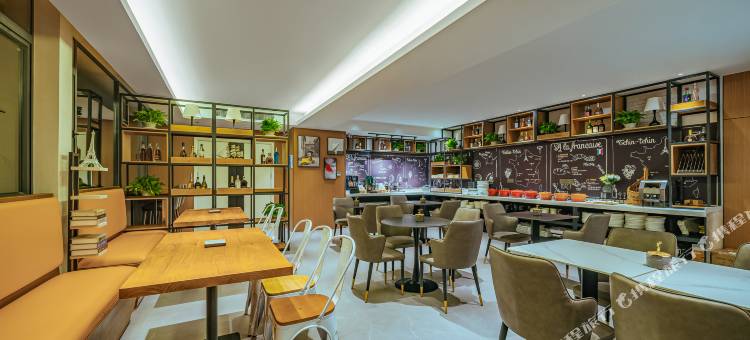 康铂酒店(昆明高新西城时代店)图片