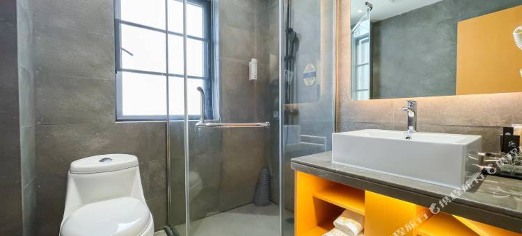 如家派柏·云酒店(厦门莲花路口地铁站店)图片