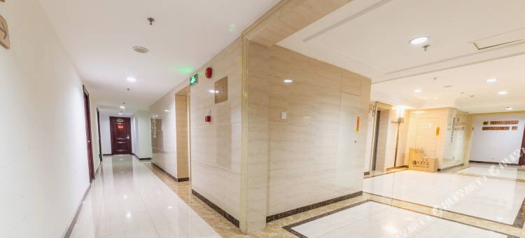 爱千度公寓(佛山南海万达广场金融高新区地铁站店)图片