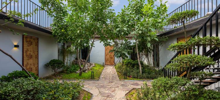 云台山木槿·未见山南院图片