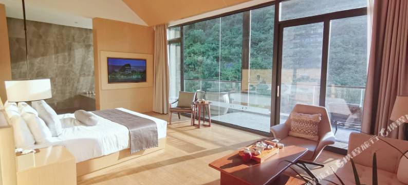 融水老君洞道天下假日酒店图片