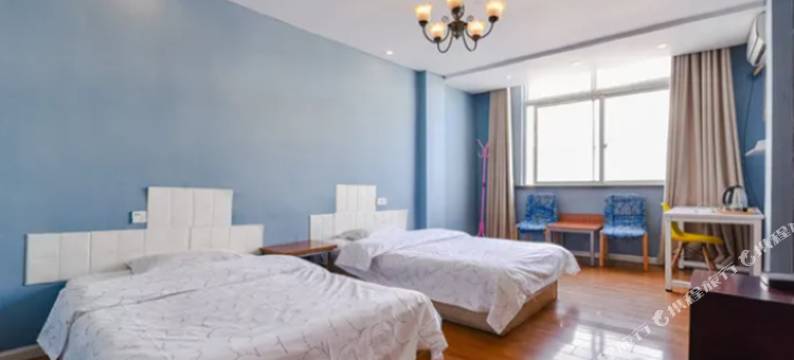 潢川彩虹主题酒店图片