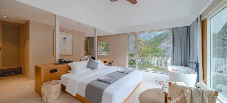 见山·雪山下Snow Mountain私汤温泉民宿图片