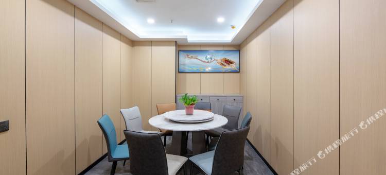 UP华驿智旅酒店(定州古城崇文街店)图片