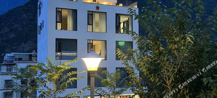 理县霍尔祥康萨民宿图片