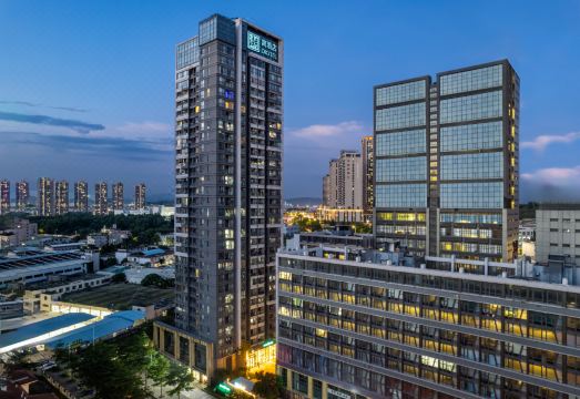 深圳DIOTEL潮寓酒店外景图
