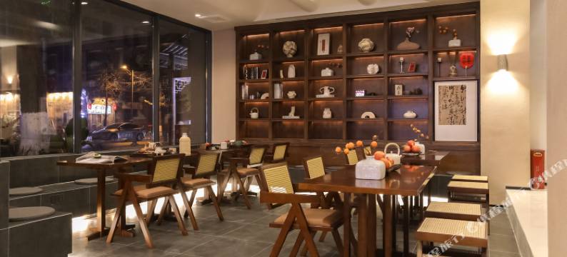 本朴居·私汤泡池民宿(都江堰景区南桥店)图片