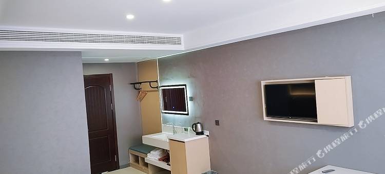 易佰良品酒店(夏津华夏新城店)图片