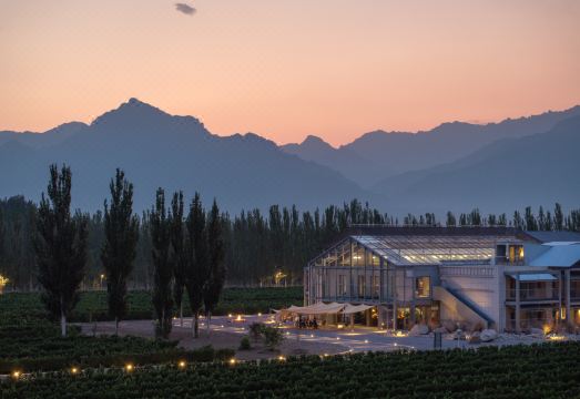 LOSTVILLA·Xiaduolan Winery(Yinchuan) over view