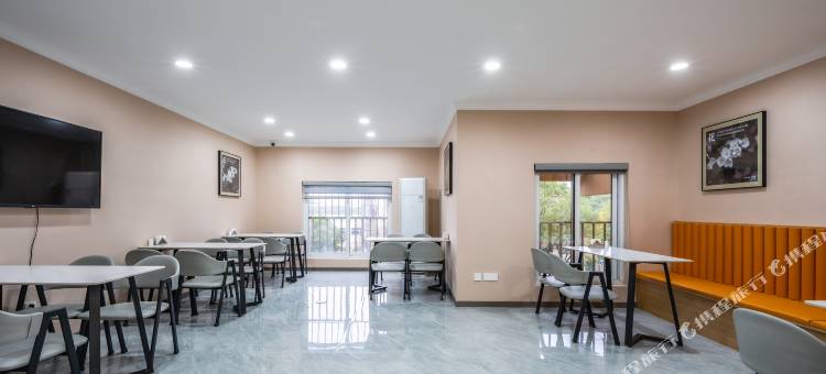 亚悦酒店(昆山北门路九方城店)图片