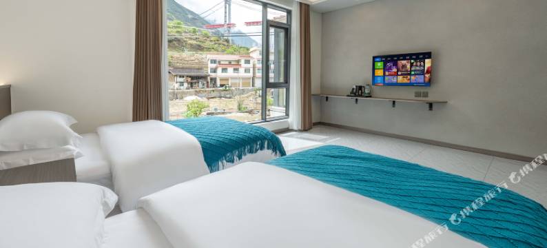 泸定云雅民宿(大渡河店)图片