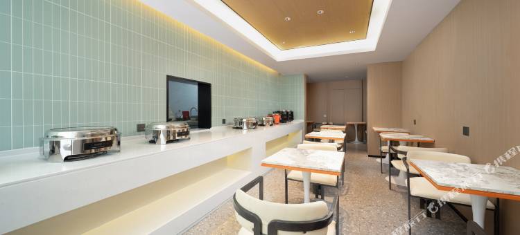 IU酒店(太原解放南路医科大一院店)图片