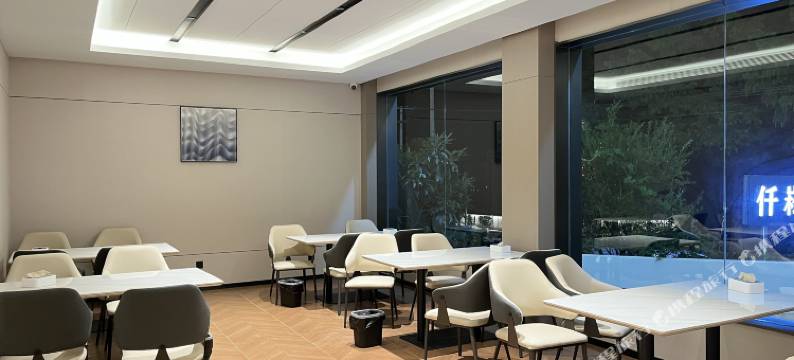 黄山欢漫酒店图片