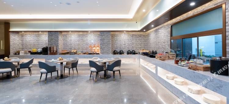 麗枫酒店(乌鲁木齐天山区政府国际大巴扎店)图片