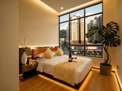 南丹•漫漫〡MMMWMWARSMARTARTDESWGN美宿(汽车总站金芙蓉广场店)