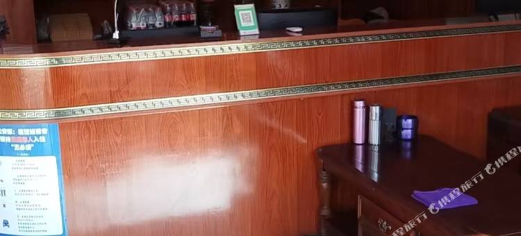 理塘精美酒店图片