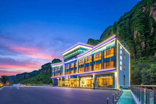 武安宇翔度假酒店(东太行京娘湖景区店)图片