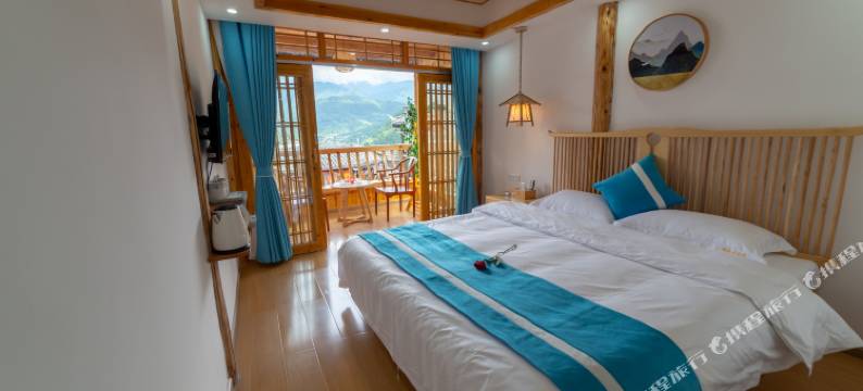 西江千户苗寨泉源居客栈(观景台店)图片