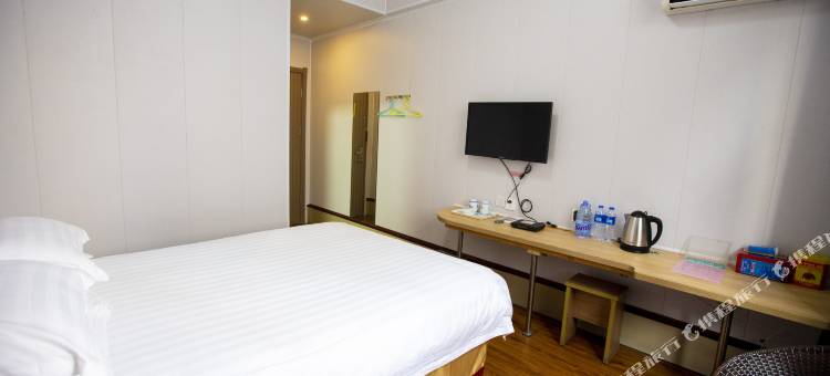 天艺快捷酒店(平顶山市第四十一中学店)图片