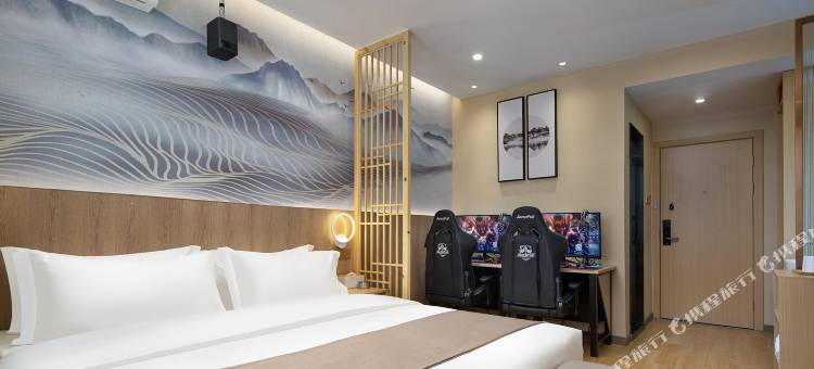 E+电竞酒店(长沙火车站店)图片