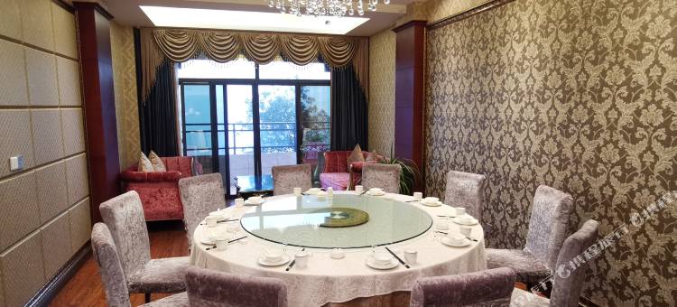 天鹅湖假日酒店图片