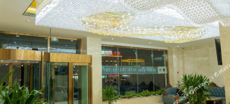 茶卡盐湖高峰大厦饭店图片