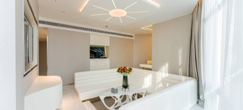 桔子水晶上海外滩四川北路酒店图片