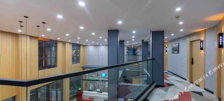 途客中国轻居酒店(恩施大峡谷店)图片