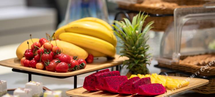 亚朵X酒店(石老人海水浴场会展中心地铁站店)图片