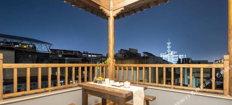 花筑·婺源徽遇阁民宿(县中心弦高古城店)图片