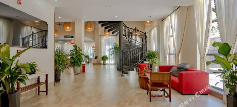 汉祺乐府酒店(富蕴滨河公园店)图片