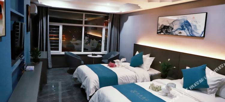 如家睿柏·云酒店(榆林定边站店)图片