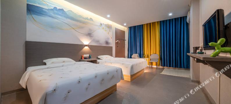 微雅精品酒店(朝阳广场三街两巷店)图片