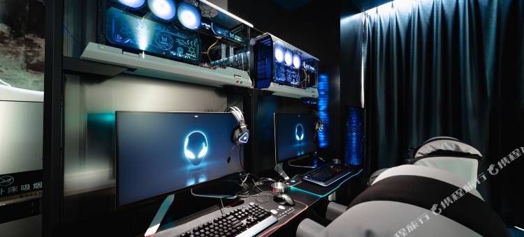 岸异·电竞酒店(林达阳光城美食街店)图片