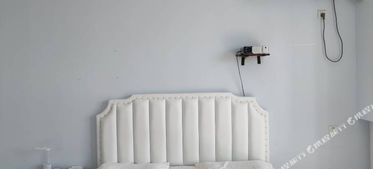 乐乎轻奢影音民宿(石家庄海纳尚峰店)图片