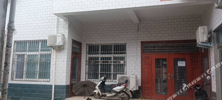 月牙儿民宿(岗李乡店)图片