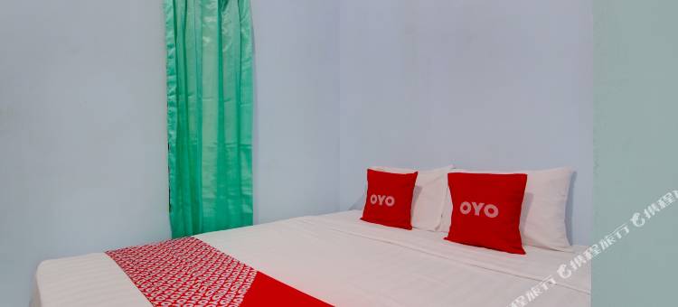RedDoorz Near Tugu Kartasura 2图片