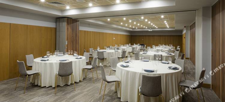 提比里斯克迪酒店(Khedi Hotel Tbilisi)图片