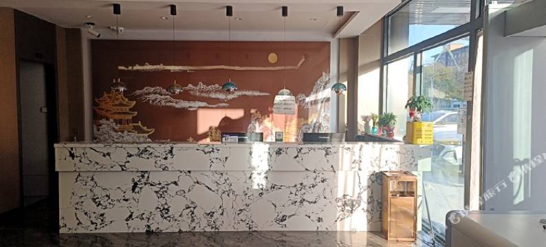 和硕云鼎假日酒店图片